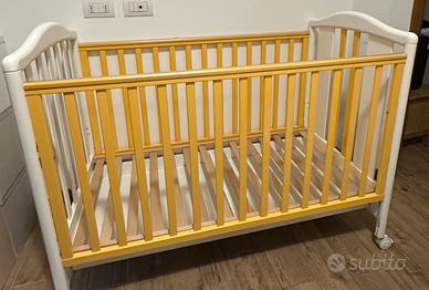 Lettino Pali bianco e giallo con ruote e cassetto