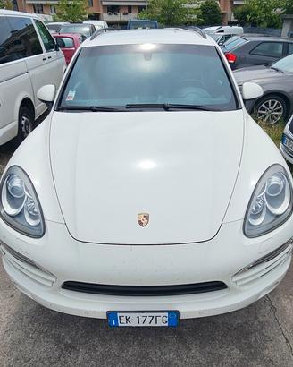 PORSCHE CAYENNE 3.0 V6 DIESEL 2011