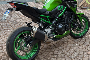 Kawasaki z900 2025
