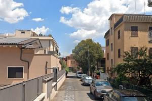 Saxa rubra bilocale con posto auto riservato