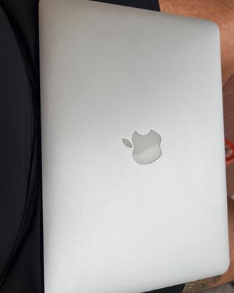 MacBook Pro 13