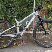 TREK FUEL EX 9.8 taglia ML (173-180)