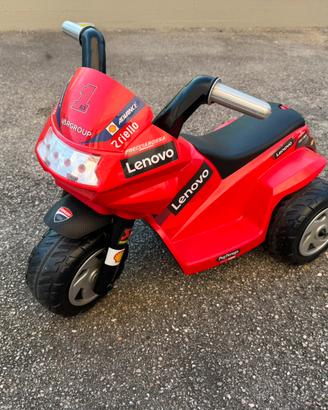 Moto elettrica Peg Perego Ducati mini evo