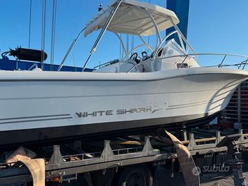 FISHERMAN WHITE SHARK 268