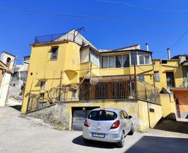 CASA INDIPENDENTE A CERVINO