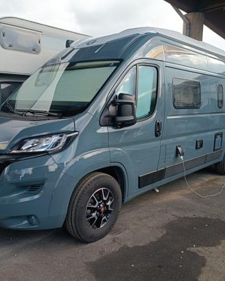 Camper CI KIROS 2 ELITE con tetto a soffietto