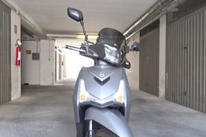 SYM HD 300  PARI A NUOVO