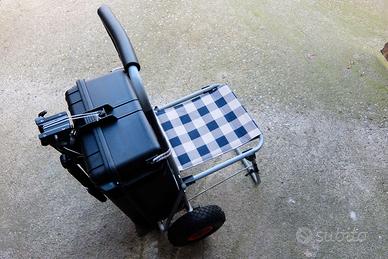 Carrello fotografico con sedia e ruote grandi