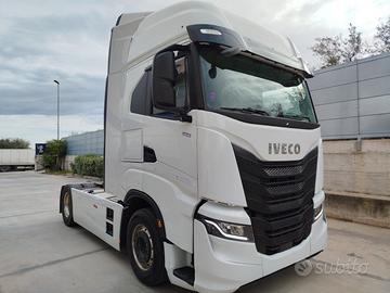 Iveco Stralis S-Way 570 Euro 6-e full. optional 