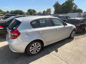 Fiancata destra BMW serie 1 2010