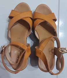 Sandali Donna- Pelle e Tacco Legno -Camel- 39