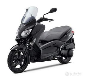 YAMAHA XMAX 250 2011