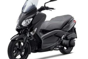 YAMAHA XMAX 250 2011