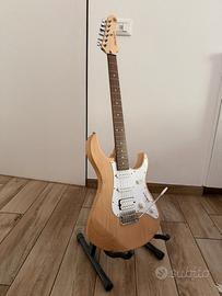 Yamaha Pacifica 112 chitarra elettrica - come nuov