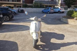 Piaggio Vespa 50 Primavera 4T (Euro 4) Anno 2017