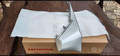 carena sottopedana destra Honda forza 350
