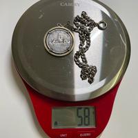 Ciondolo con Moneta e catena in Argento 835