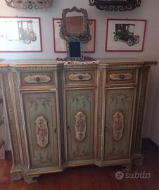 Mobile in legno decorato anni ‘60