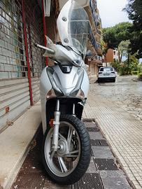 Honda sh 150i doppio disco