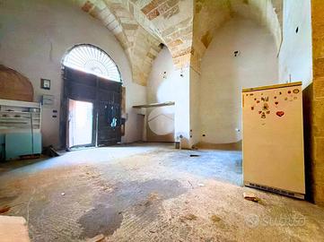 2 LOCALI A NARDÒ