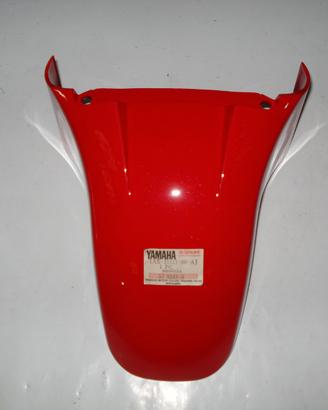PARAFANGO ANT. ROSSO YAMAHA FZ750