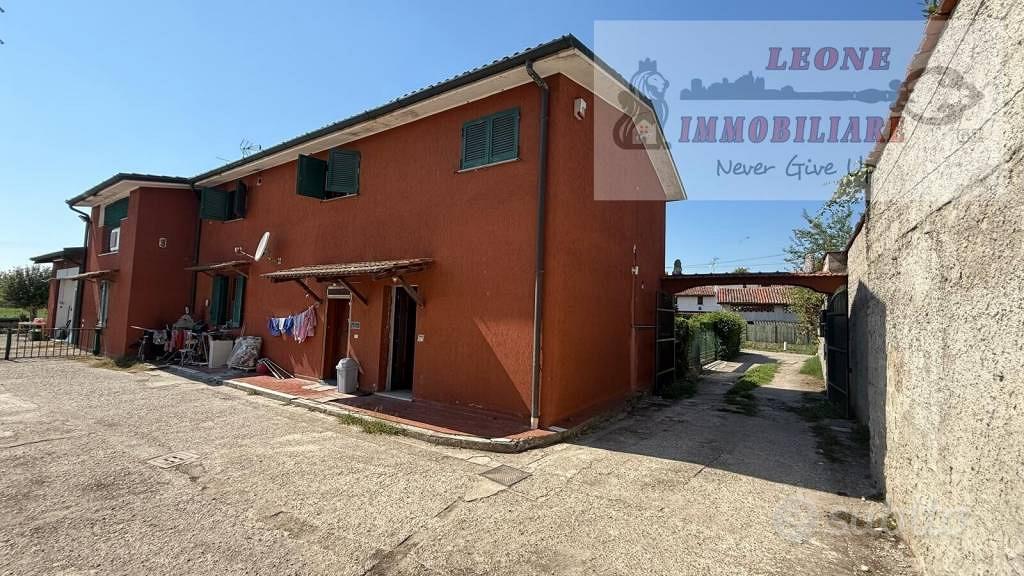 Villa di 150 m² con 3 locali e posto auto a Bascap - Vista 5
