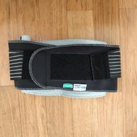 fascia elastica regolabile per la schiena