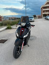 Piaggio Medley 125