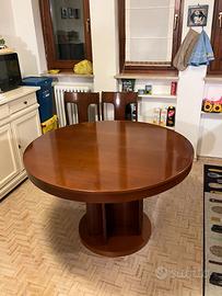 Tavolo da pranzo rotondo