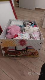 Vestiti bambina taglia 0/6 mesi