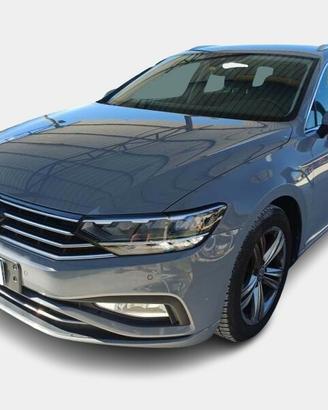 VOLKSWAGEN PASSAT VARIANT 2.0 TDI SCR EVO 110 KW B