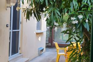 Trilocale indipendente a 400 mt dal lago