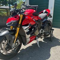 Ducati Streetfighter V4 - 2021