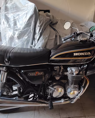 Honda CB 500 FOUR - 1977 conservata