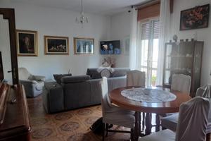 3 LOCALI A MENDICINO