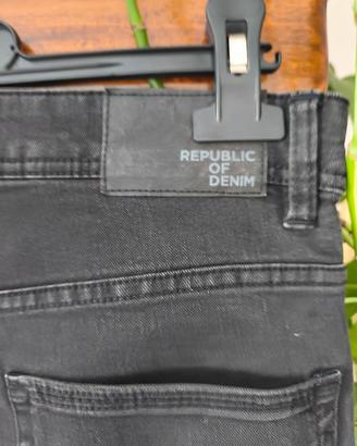 jeans slim nero elasticizzato Republic of denim