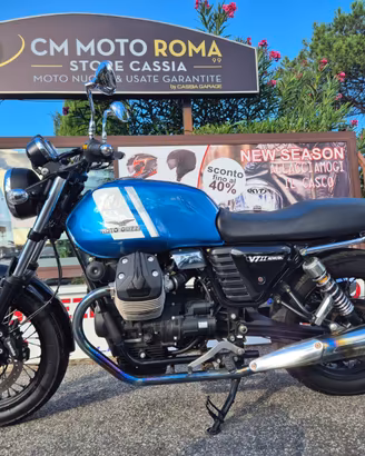 Moto Guzzi V7 II Special
