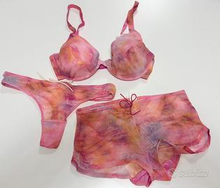 Completo rosa stampa batik