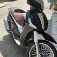 Piaggio Beverly 300 - 2011