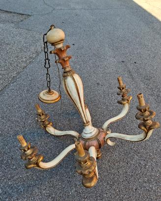 lampadario epoca legno