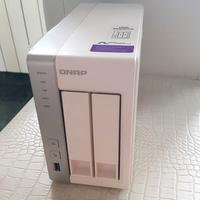 QNAP TS-231P NAS con 2x 2TB WD RED