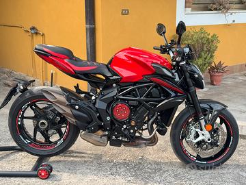 MV Agusta Brutale 800