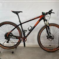 Bici MTB KTM Myroon carbon 29 mis. 19”48cm