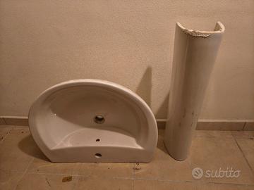 Lavandino a colonna smontato e mai usato