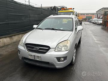 Kia Carens 1,9tdi anno 2007