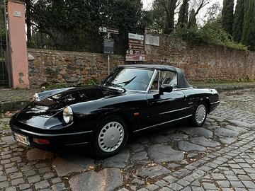 Alfa Romeo spider 1.6