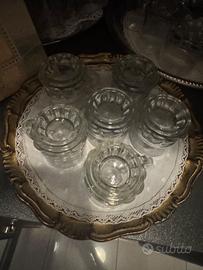 Bicchierino da liquore co nvassoio e con centrino