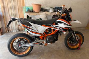 KTM 690 Smc R Motard