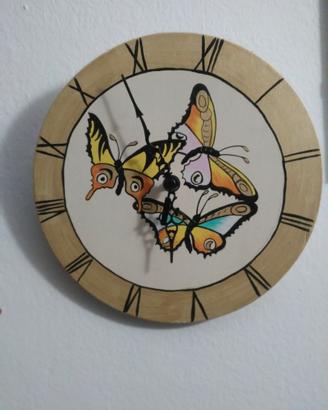 Orologio da parete in legno