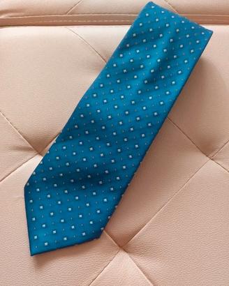 Cravatta colore blu